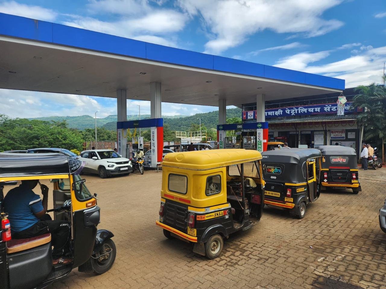 Long queues at Kamakshi